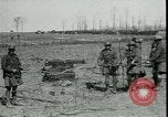 Standbild Schlacht von Arras Frankreich, 1917, aus Sekunde 58 historischem Filmmaterial Videoclip 65675024074