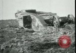 Image Bataille d'Arras France, 1917, de la seconde 42 séquences d'archives historiques vidéo 65675024076
