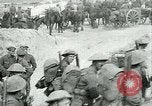 Standbild Schlacht von Arras Frankreich, 1917, aus Sekunde 40 historischem Filmmaterial Videoclip 65675024079