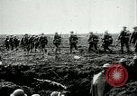 Standbild Schlacht von Arras Frankreich, 1917, aus Sekunde 12 historischem Filmmaterial Videoclip 65675024083