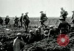 Standbild Schlacht von Arras Frankreich, 1917, aus Sekunde 18 historischem Filmmaterial Videoclip 65675024083