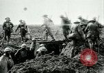 Standbild Schlacht von Arras Frankreich, 1917, aus Sekunde 22 historischem Filmmaterial Videoclip 65675024083