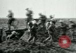 Standbild Schlacht von Arras Frankreich, 1917, aus Sekunde 28 historischem Filmmaterial Videoclip 65675024083