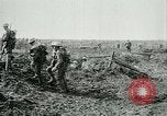 Standbild Schlacht von Arras Frankreich, 1917, aus Sekunde 35 historischem Filmmaterial Videoclip 65675024083