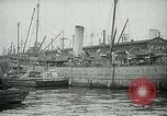 Standbild Armee Transport Service Piers in Hoboken New Jersey Hoboken New Jersey USA, 1918, aus Sekunde 12 historischem Filmmaterial Videoclip 65675024105