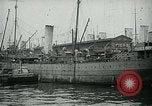 Standbild Armee Transport Service Piers in Hoboken New Jersey Hoboken New Jersey USA, 1918, aus Sekunde 15 historischem Filmmaterial Videoclip 65675024105