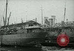 Standbild Armee Transport Service Piers in Hoboken New Jersey Hoboken New Jersey USA, 1918, aus Sekunde 21 historischem Filmmaterial Videoclip 65675024105