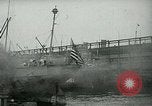 Standbild Armee Transport Service Piers in Hoboken New Jersey Hoboken New Jersey USA, 1918, aus Sekunde 39 historischem Filmmaterial Videoclip 65675024105