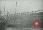 Standbild Armee Transport Service Piers in Hoboken New Jersey Hoboken New Jersey USA, 1918, aus Sekunde 46 historischem Filmmaterial Videoclip 65675024105