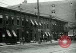 Immagine di Imbarco ufficio centrale Hoboken New Jersey USA, 1918, secondo 24 filmato di repertorio 65675024106