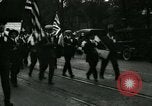 Standbild patriotischen Ford Rallye Dearborn Michigan  USA, 1917, aus Sekunde 21 historischem Filmmaterial Videoclip 65675024111
