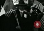 Standbild patriotischen Ford Rallye Dearborn Michigan  USA, 1917, aus Sekunde 25 historischem Filmmaterial Videoclip 65675024111