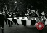 Standbild patriotischen Ford Rallye Dearborn Michigan  USA, 1917, aus Sekunde 38 historischem Filmmaterial Videoclip 65675024111
