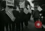 Standbild patriotischen Ford Rallye Dearborn Michigan  USA, 1917, aus Sekunde 58 historischem Filmmaterial Videoclip 65675024111