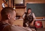 Image US Marine Pilots conversant en Vietnam Da Nang au Vietnam, 1967, de la seconde 6 séquences d'archives historiques vidéo 65675024122