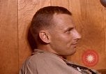 Image US Marine Pilots conversant en Vietnam Da Nang au Vietnam, 1967, de la seconde 60 séquences d'archives historiques vidéo 65675024122