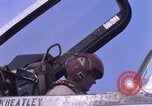 Standbild F-8E CrUSAder Flugzeugen der Marine Squadron Taxi zur Start- und Landebahn Da Nang Vietnam, 1967, aus Sekunde 3 historischem Filmmaterial Videoclip 65675024123