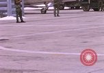 Standbild US Marine Corps F-8E CrUSAder Flugzeuge nehmen sie auf einer Mission Da Nang Vietnam, 1967, aus Sekunde 4 historischem Filmmaterial Videoclip 65675024125