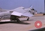 Standbild US Marine Corps F-8E CrUSAder Flugzeuge nehmen sie auf einer Mission Da Nang Vietnam, 1967, aus Sekunde 31 historischem Filmmaterial Videoclip 65675024125