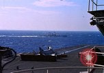 Standbild USS John F Kennedy Mittelmeer, 1969, aus Sekunde 10 historischem Filmmaterial Videoclip 65675024127