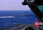 Standbild USS John F Kennedy Mittelmeer, 1969, aus Sekunde 20 historischem Filmmaterial Videoclip 65675024127