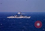Standbild USS John F Kennedy Mittelmeer, 1969, aus Sekunde 52 historischem Filmmaterial Videoclip 65675024127