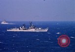 Standbild USS John F Kennedy Mittelmeer, 1969, aus Sekunde 58 historischem Filmmaterial Videoclip 65675024127