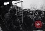 Immagine di Trincee francese nelle linee del fronte Francia, 1918, secondo 27 filmato di repertorio 65675024139