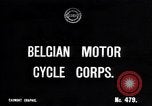 Standbild belgischen Motor Cycle Korps Paris Frankreich, 1915, aus Sekunde 1 historischem Filmmaterial Videoclip 65675024142