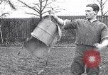 Immagine di Corpo Dayfield Shield Regno Unito, 1917, secondo 9 filmato di repertorio 65675024153