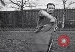 Immagine di Corpo Dayfield Shield Regno Unito, 1917, secondo 13 filmato di repertorio 65675024153