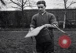 Immagine di Corpo Dayfield Shield Regno Unito, 1917, secondo 18 filmato di repertorio 65675024153