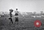 Standbild Armee Korps Woolwich London England, 1916, aus Sekunde 11 historischem Filmmaterial Videoclip 65675024158