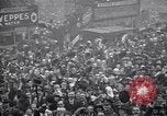 Standbild Armistice Day London England Vereinigtes Königreich, 1918, aus Sekunde 28 historischem Filmmaterial Videoclip 65675024160