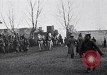 Standbild russischen Infanterie Russland, 1917, aus Sekunde 14 historischem Filmmaterial Videoclip 65675024163