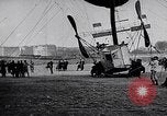 Image Amphibian dirigeable Saint Malo en France, 1912, de la seconde 5 séquences d'archives historiques vidéo 65675024167