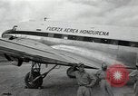Image bombes inactif Honduras, 1950, de la seconde 8 séquences d'archives historiques vidéo 65675024172