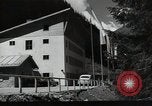 Immagine di Assistenza sanitaria Germania, 1954, secondo 4 filmato di repertorio 65675024179