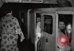 Immagine di Assistenza sanitaria Germania, 1954, secondo 14 filmato di repertorio 65675024179