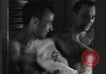Immagine di Assistenza sanitaria Germania, 1954, secondo 33 filmato di repertorio 65675024179