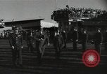 Immagine di Dignitario arriva in aeroporto America Latina, 1954, secondo 28 filmato di repertorio 65675024180