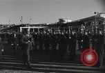 Immagine di Dignitario arriva in aeroporto America Latina, 1954, secondo 38 filmato di repertorio 65675024180