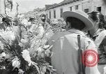 Standbild Feier Guatemala, 1954, aus Sekunde 16 historischem Filmmaterial Videoclip 65675024182