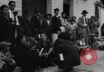 Standbild Feier Guatemala, 1954, aus Sekunde 53 historischem Filmmaterial Videoclip 65675024182