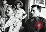 Immagine di Ha cessato di pistole Guatemala, 1954, secondo 33 filmato di repertorio 65675024188