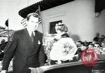 Image Vice président Nixon et Mme Nixon se rendre au Guatemala Guatemala, 1955, de la seconde 8 séquences d'archives historiques vidéo 65675024192