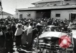 Image Vice président Nixon et Mme Nixon se rendre au Guatemala Guatemala, 1955, de la seconde 25 séquences d'archives historiques vidéo 65675024192