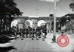 Image Vice président Nixon et Mme Nixon se rendre au Guatemala Guatemala, 1955, de la seconde 36 séquences d'archives historiques vidéo 65675024192