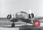 Standbild Lockheed Electra L-10 Flugzeuge Havanna Kuba, 1938, aus Sekunde 30 historischem Filmmaterial Videoclip 65675024204