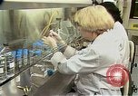Image Cancer Therapy United States USA, 1985, de la seconde 18 séquences d'archives historiques vidéo 65675024219